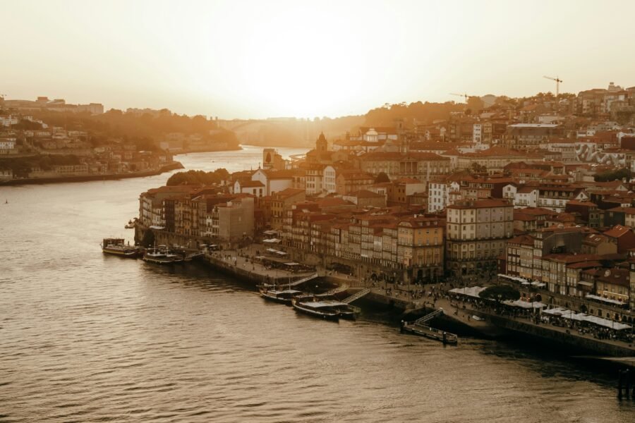 Porto Real Estate Agent Para Estrangeiros: Tudo o Que Precisa Para Comprar em Portugal