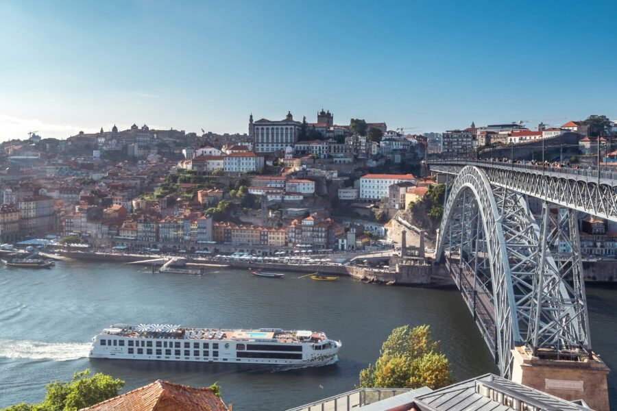 Quer Comprar Casa no Porto à Distância? Um Porto Real Estate Agent Resolve Tudo