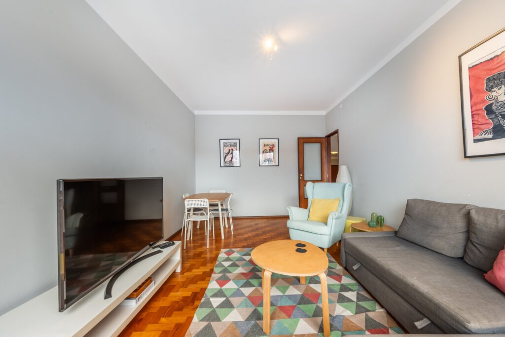 APARTAMNETO T3 NO CENTRO DO PORTO PARA VENDA POR 350,000€ APARTAMNETO T3 NO CENTRO DO PORTO PARA VENDA POR 350,000€