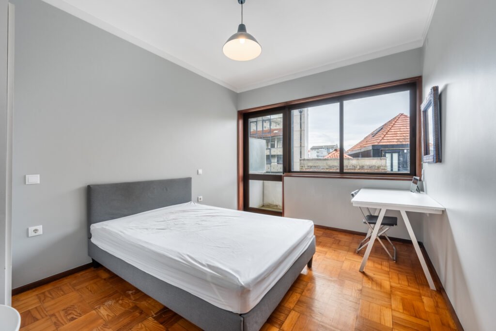 APARTAMNETO T3 NO CENTRO DO PORTO PARA VENDA POR 350,000€ APARTAMNETO T3 NO CENTRO DO PORTO PARA VENDA POR 350,000€